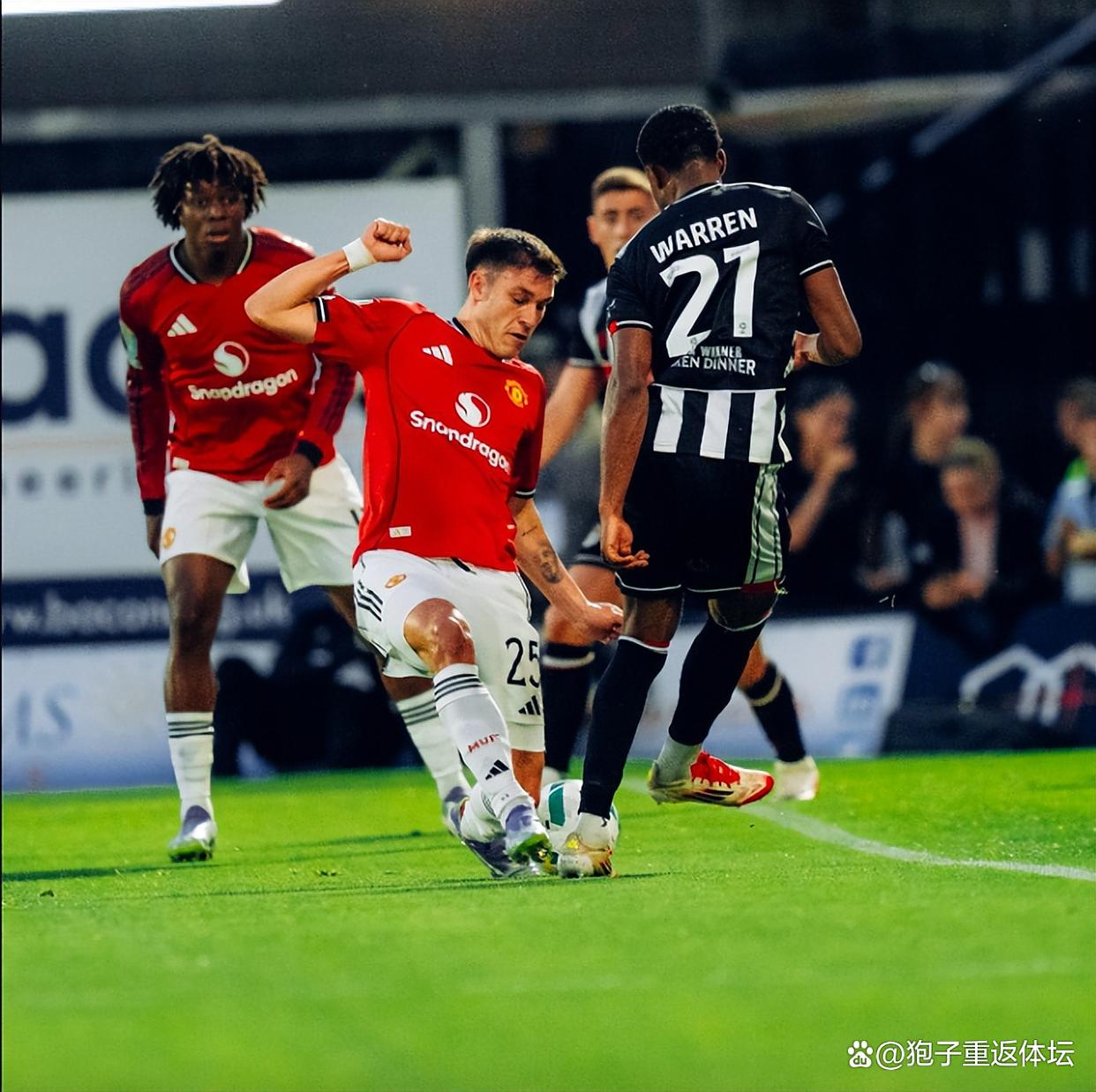 转折点！曼联门线救险，德国杯窗口期攻防权衡，引发热议，细节决定成败的简单介绍-九游体育下载