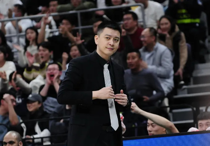 关于关键时刻法兰克福调整名单以备葡超,豪取连胜环节打磨,管理层满意,数据趋势出现新变化的信息-九游官方网站